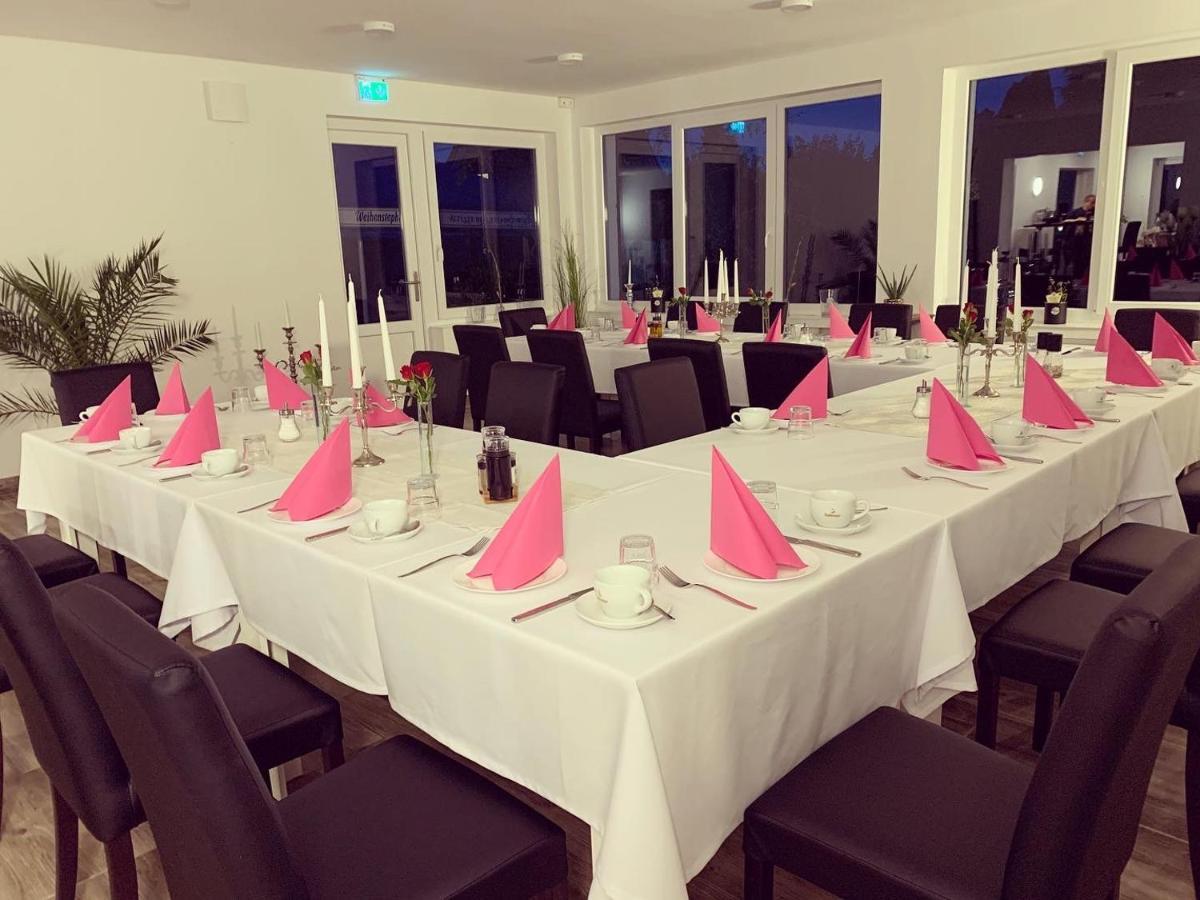 Hotel & Restaurant Rosenhof 베르겐 외부 사진