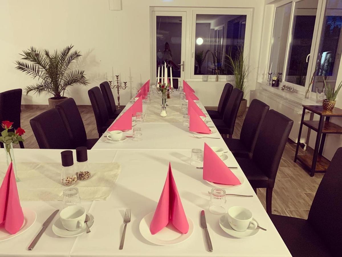 Hotel & Restaurant Rosenhof 베르겐 외부 사진