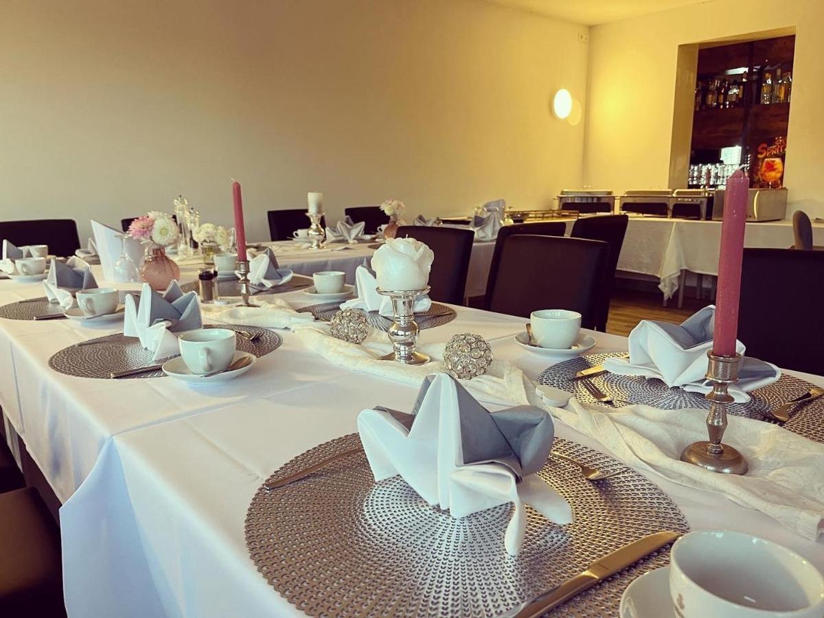 Hotel & Restaurant Rosenhof 베르겐 외부 사진