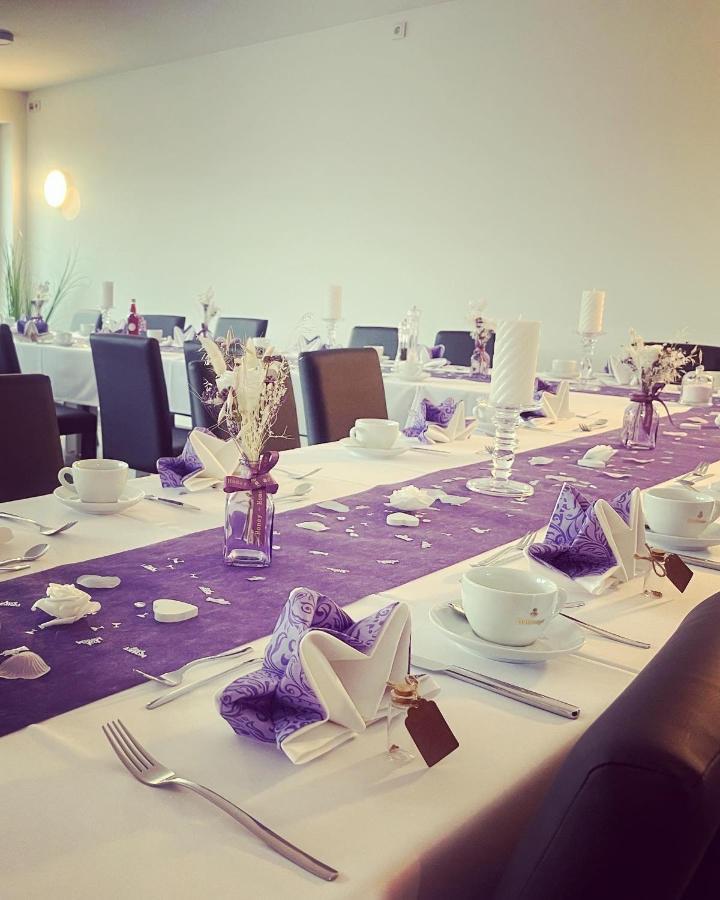 Hotel & Restaurant Rosenhof 베르겐 외부 사진